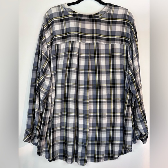 Lane Bryant Plaid Tunic Top Size 28 Blue Gray Black Rayon Long Sleeve - Picture 11 of 16